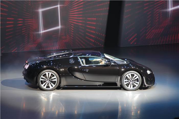 'Jean Bugatti' Veyron shown